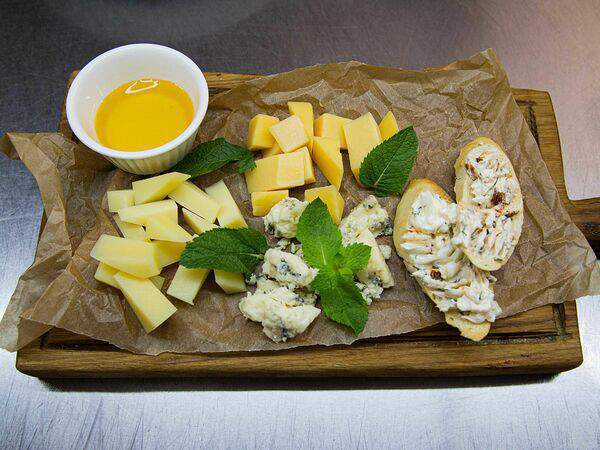 Birch - Сырная нарезка