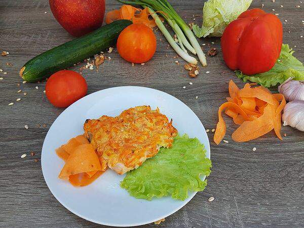 Ланч-кафе Baza Plaza - Филе горбуши запеченное под овощами