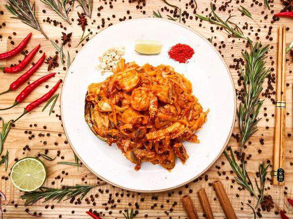 Hanoi City - Пад Тай с морепродуктами