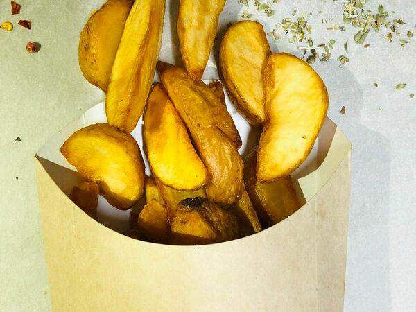 Cafe Susanna мясо на углях - Картофель айдахо