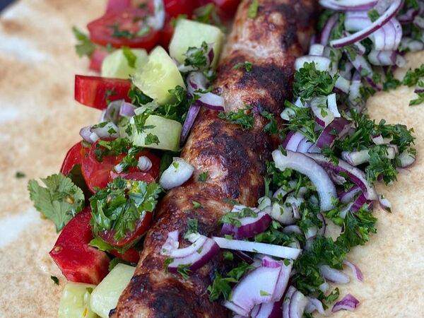Империя вкуса - Люля-кебаб в лаваше из говядины