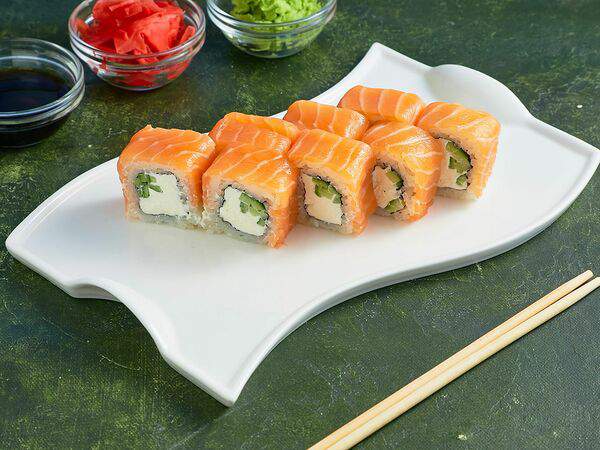 Takara - Ролл Филадельфия