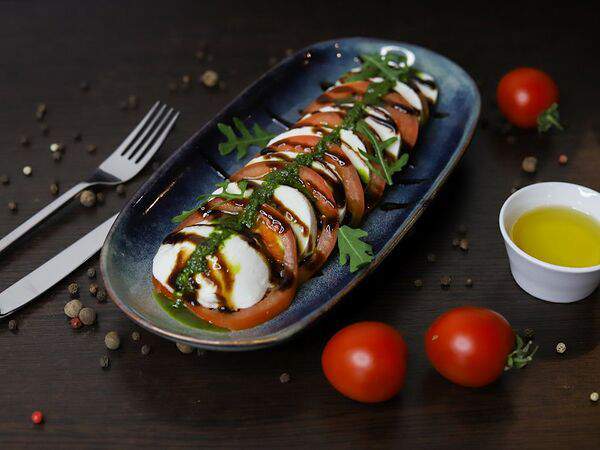 Мангал хауз - Салат Капрезе