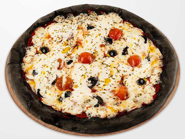 Бавария - Пицца со страчателлой Black и фирменным соусом для корочек