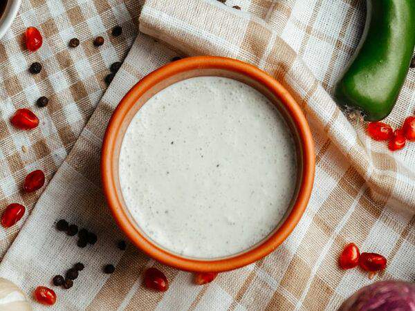 Hurma - Мацони чесночный