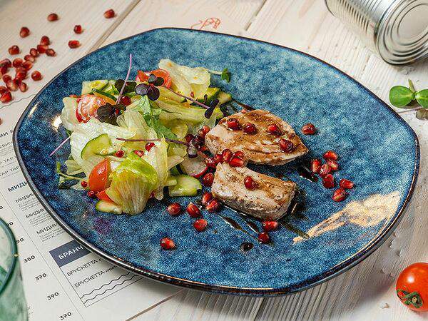 Гастромаркет The Eda - Стейк тунец гранат