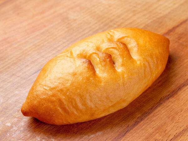 Вкусняшечная - Пирожок с ветчиной и сыром