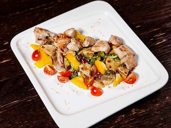 Harat's Irish Pub - Салат Ирландский с индейкой