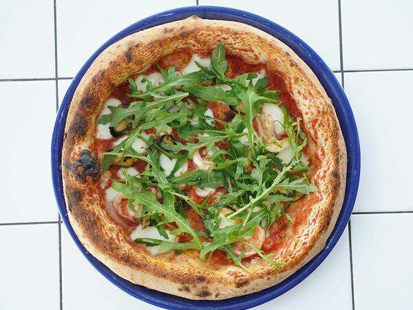 R14 - Пицца с морепродуктами