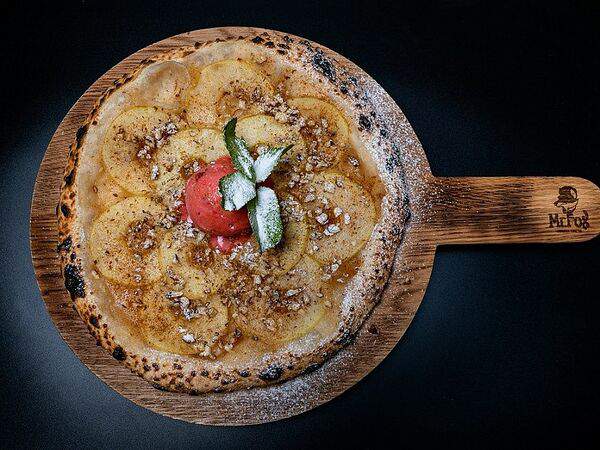 Mr. Fox - Фирменная сладкая пицца