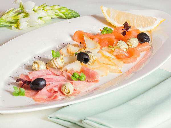 Dolce Vita - Ассорти копченых рыб