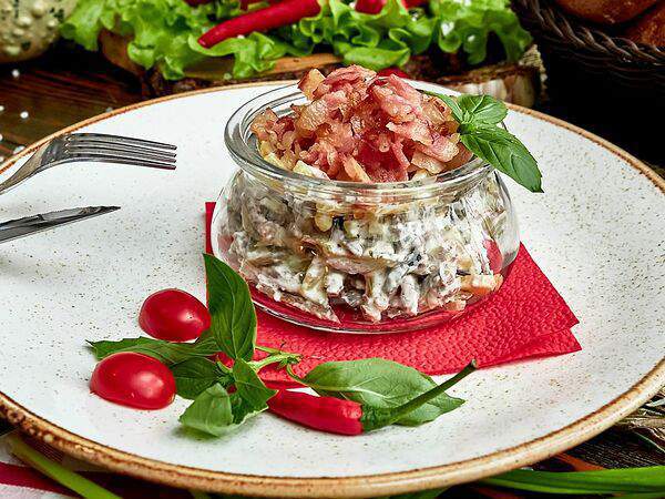 BeerHouse - Салат Гармиш