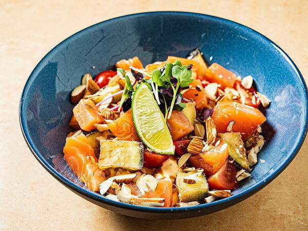 Ewoki - Поке с копченым лососем