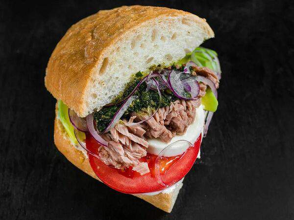 Eattery - Сэндвич с тунцом и перцем халапеньо