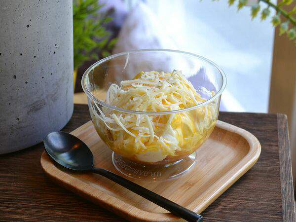 Pankoff Bakery - Ганаш с соусом из маракуи и сыром дорблю