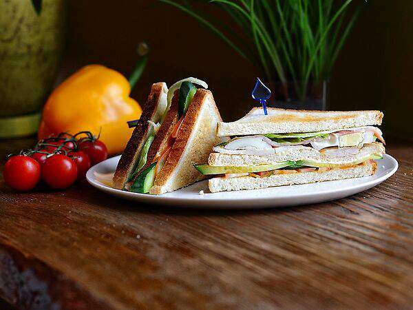 3 этаж - Сэндвич клубный по-американски