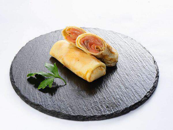 Мастер ланч - Блины с рыбой слабосоленой, сыром и укропом