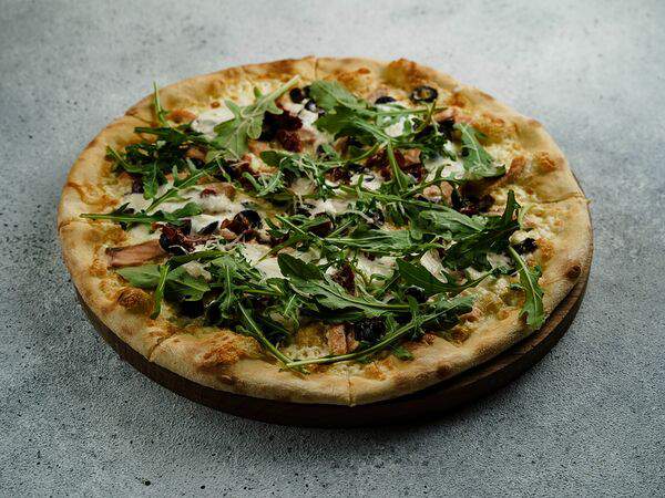 Caramelle Village - Пицца с лососем