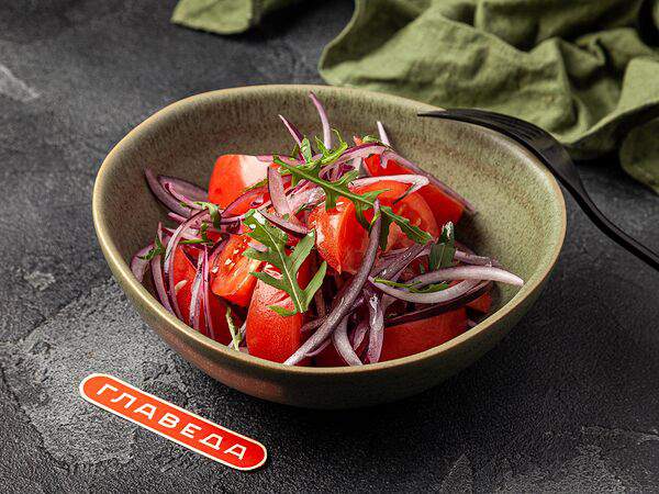 ГлавЕда - Салат из бакинских помидоров с красным луком