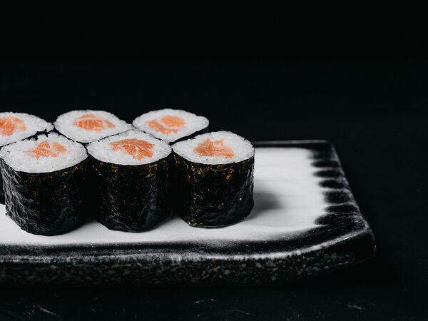 Koi sushi bar - Сякэ Маки