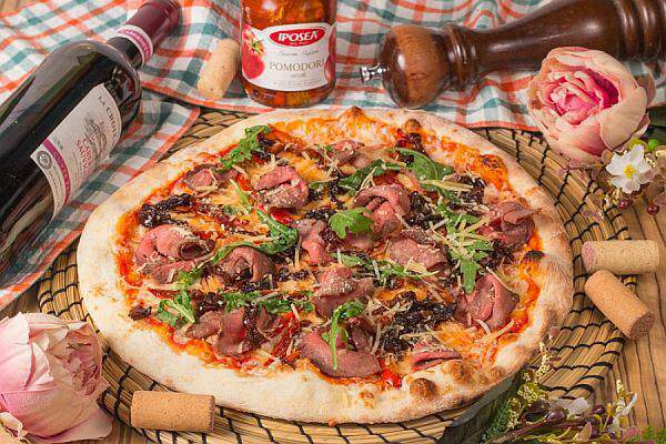 Луиджи - Пицца с Ростбифом большая