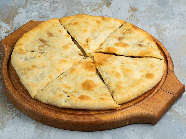 Ачарули - Хачапури с бараниной