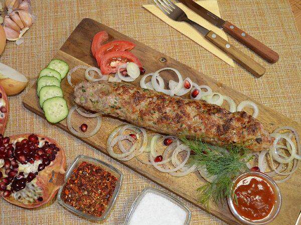 Mr.Kebab - Cвинoй люля-кебаб