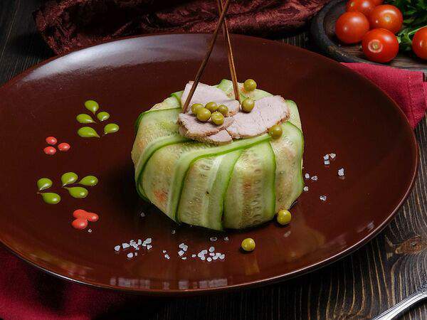 Купец - Салат Оливье купеческий с копченым кроликом