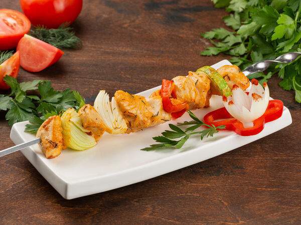 Плов Хауз - Шашлык из курицы с овощами