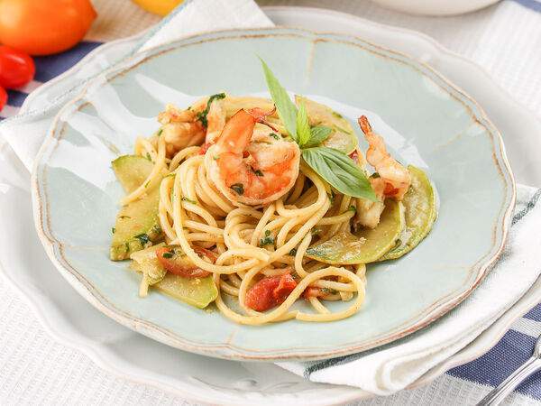 Ресторан Карбонара - Паста Спагетти с креветками пикколо