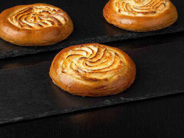 Пекарня Буханка - Ватрушка с творогом