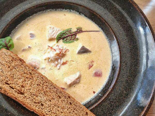 Кафе Маруся - Суп сливочный с семгой