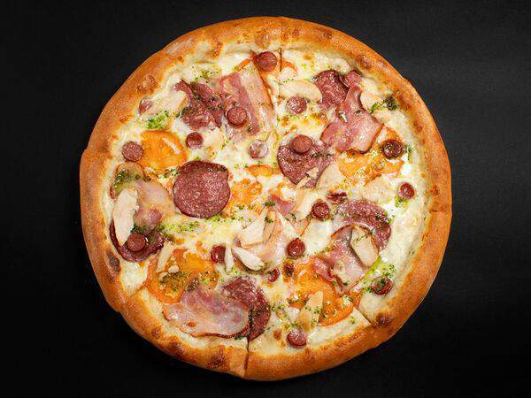 Under Bar - Пицца Мясная