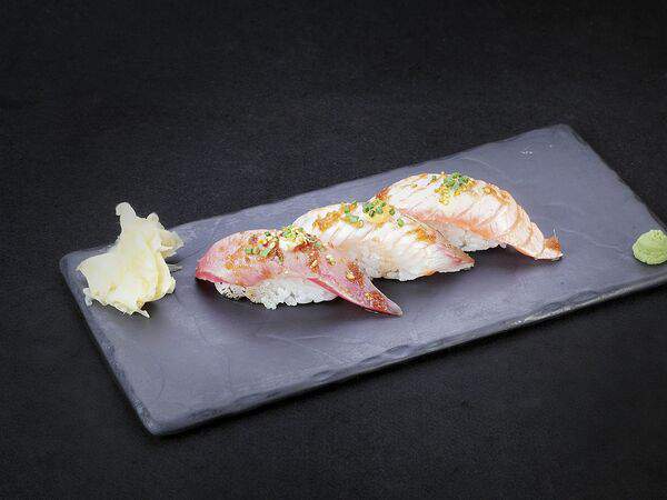 Sushi maki - Суши Обури лосось