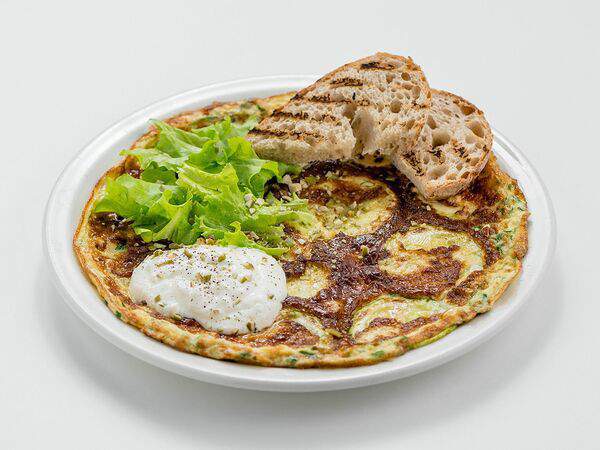 Розмарин - Омлет с цукини и греческим йогуртом