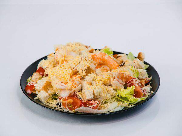 Royalrolls - Салат Цезарь с креветкой