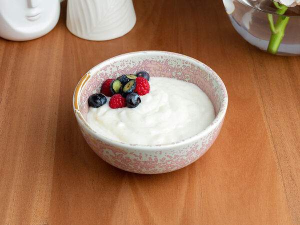 Nuga - Манная каша с ягодами