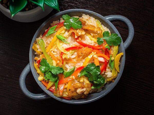 Суши бай Б - Рис с курицей и соусом кимчи