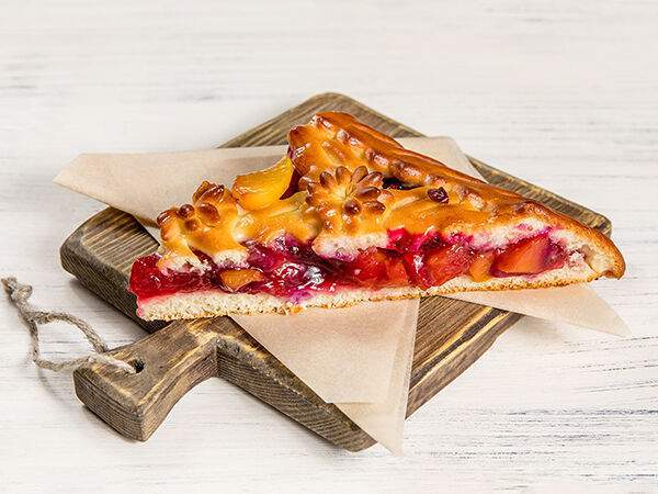 Пироговый Дворик - Пирог с абрикосом и вишней