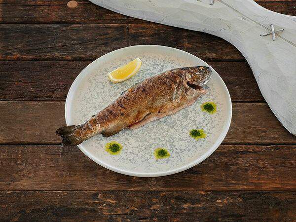 Гастробар Море - Форель целиком