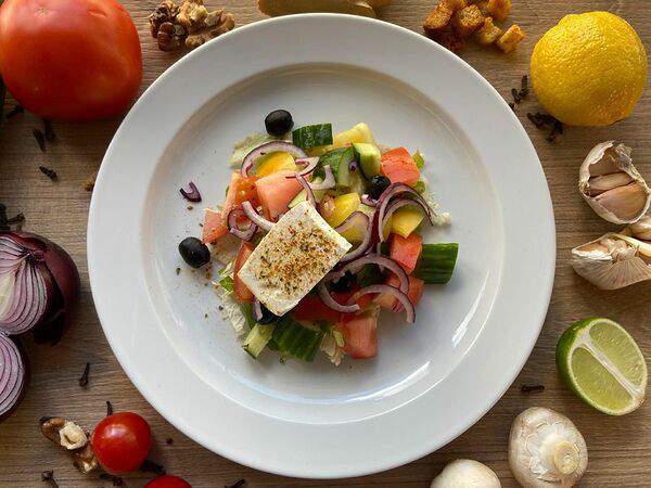 Two pizza - Салат Греческий