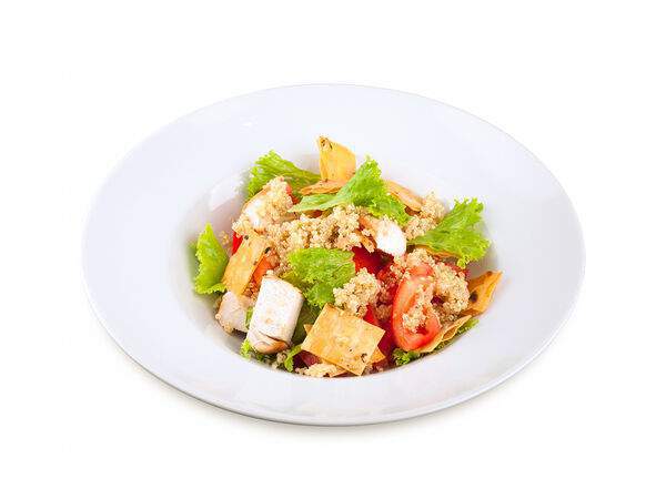 Шашлыкоff гриль & бар - Салат Киноа по-гречески с курицей