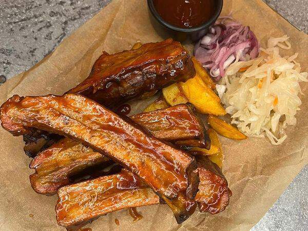 Ребро - Свиные рёбрышки Кимчи