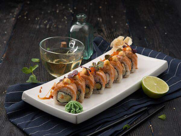 Маймун - Ролл сливочный с лососем и красной икрой