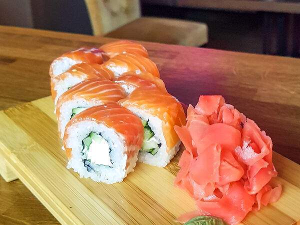 Wok & Roll - Ролл Филадельфия