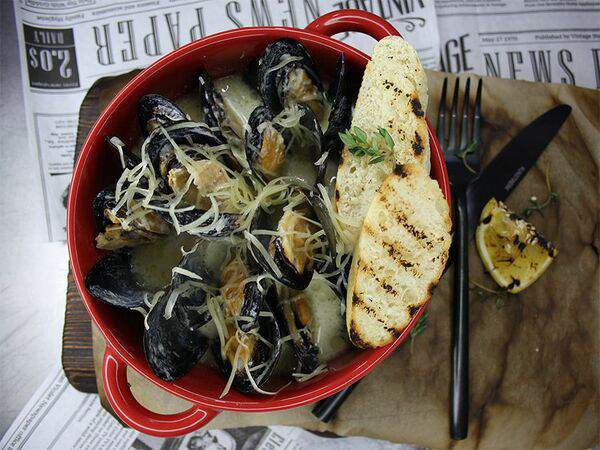 Publo EscoBar - Мидии в винно-сливочном соусе