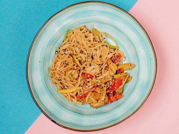 Бобы - Вок со свининой