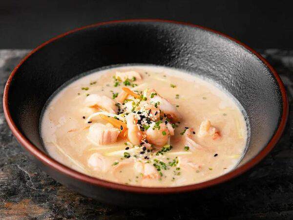 Godzilla sushi - Сливочный суп с морепродуктами