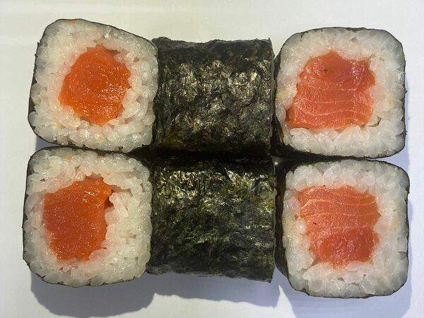 Время вкусных путешествий - Мини-ролл Маки с лососем