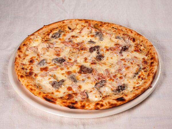 Adriano Leonardo - Карне